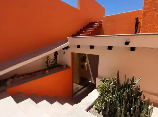 Posada La Mora - Un Hospedaje Panoramico