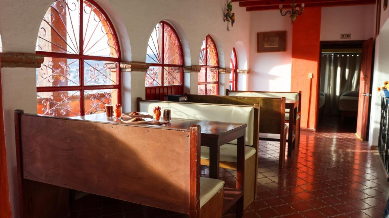 La Mora - Un Panoramico Bed & Breakfast
